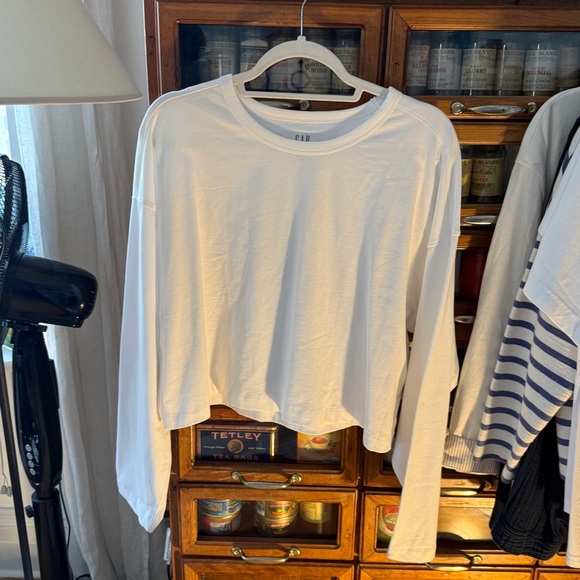 NWT GAP Organic Cotton VintageSoft Heavyweight Crop T-Shirt -White - L - Picture 2 of 6